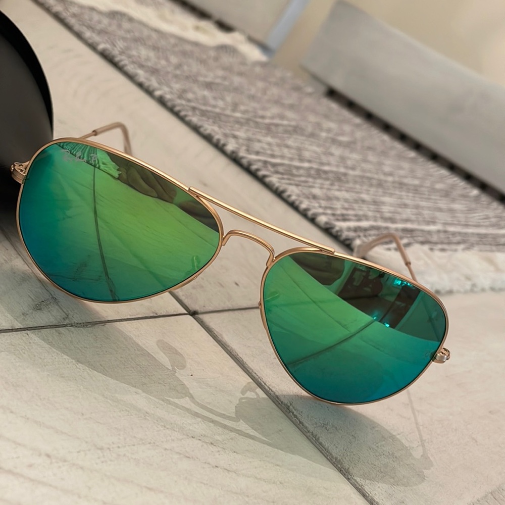 Ray Ban, Polarized Sunglasses, RB3025 Aviator Mirror